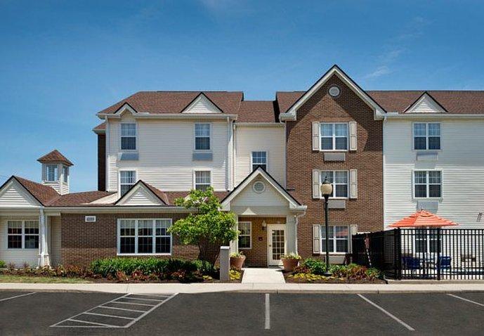 Towneplace Suites Columbus Airport Gahanna Exterior foto